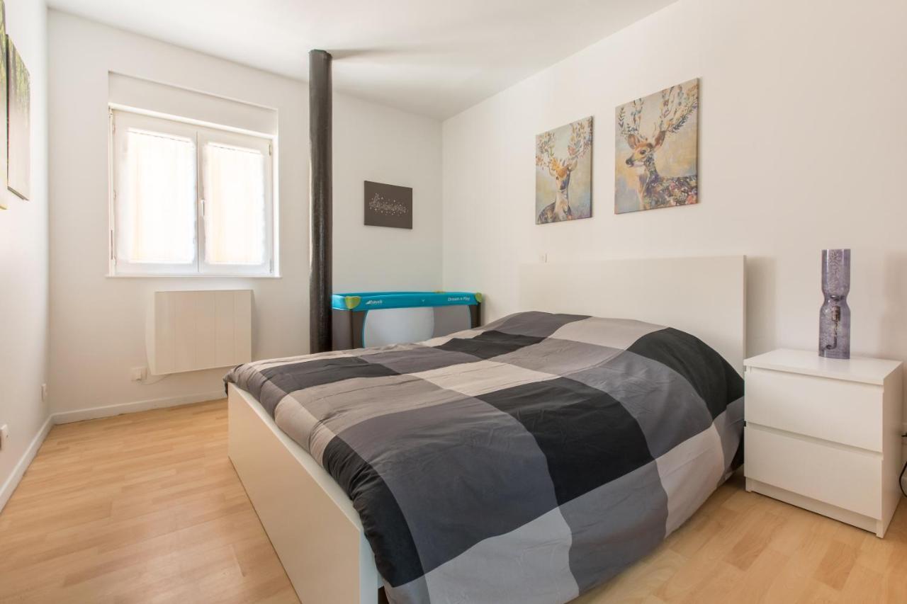 Le Business... idéal pour travailler mais pas que! Tourcoing Extérieur photo